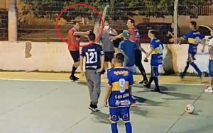 Arbitro pistola Brasile