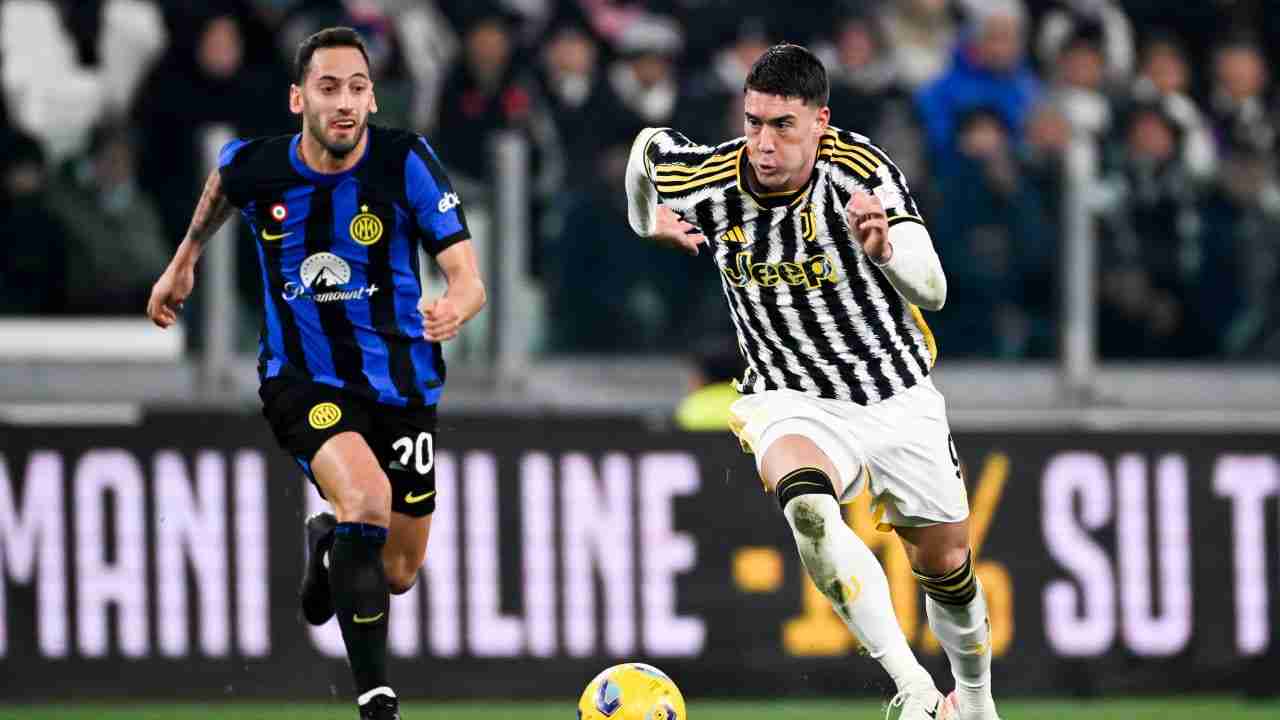 Calhanoglu e Vlahovic in campo