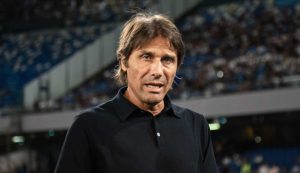 Antonio Conte prima di una partita (Getty Images)