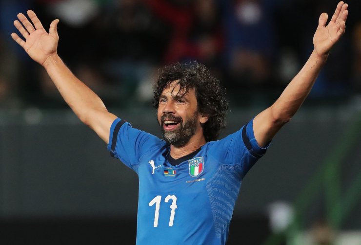 Damiano Tommasi con la maglia della Nazionale (getty Images)