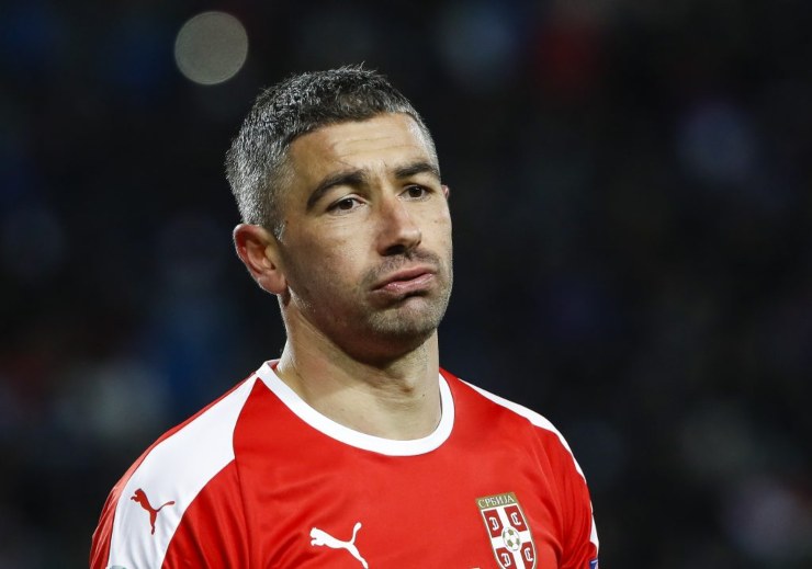 Kolarov con la maglia della Serbia (Getty Images)