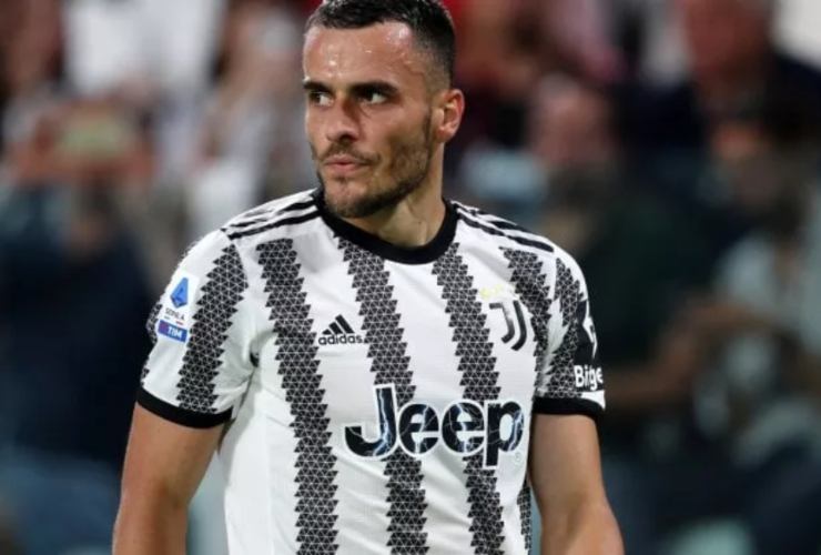 Kostic con la maglia della Juventus (agf)