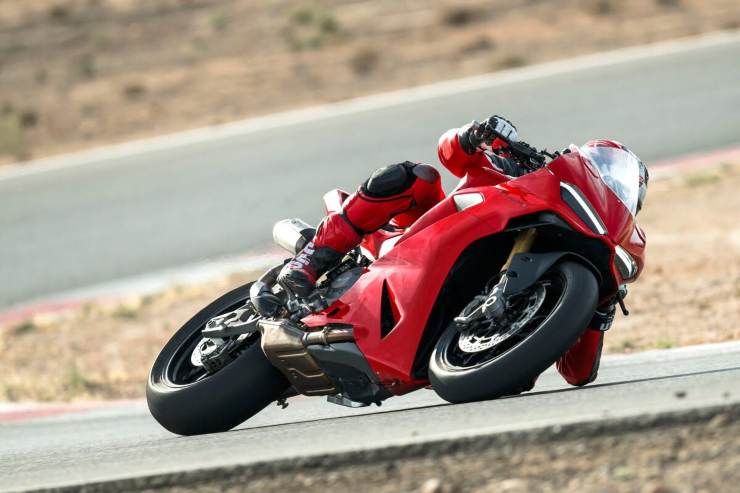 La nuova Ducati Panigale V2 (Ducati)