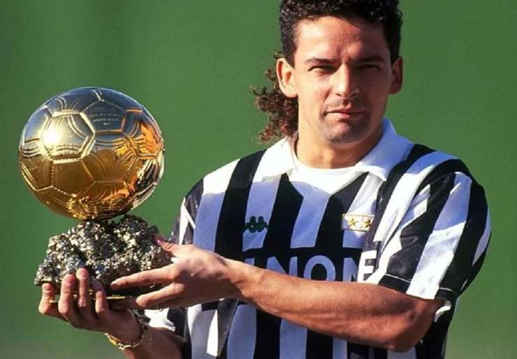 Roberto Baggio con il Pallone d'Oro (RTL)