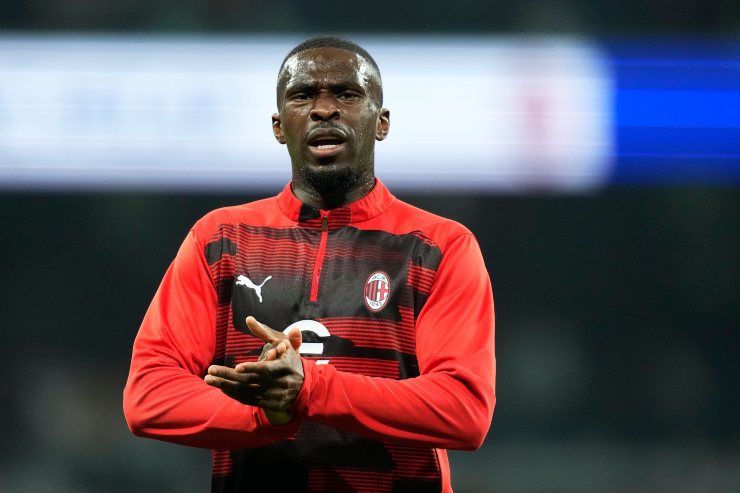 Tomori con la maglia del Milan (Getty Images)