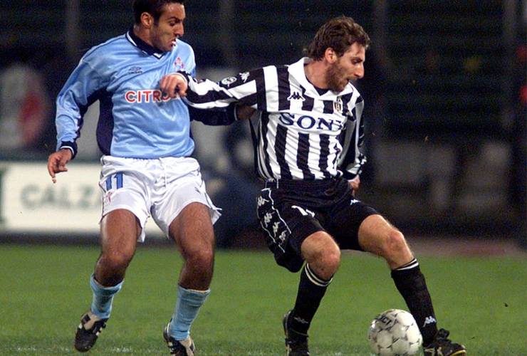 Bachini in azione con la Juve nel 2000 (Wikipedia FALZONE _ ANSA)