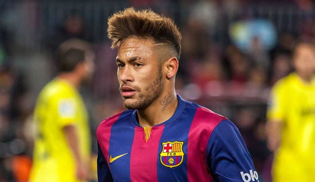 Neymar con la maglia del Barcellona (Wikipedia Alex Fau)