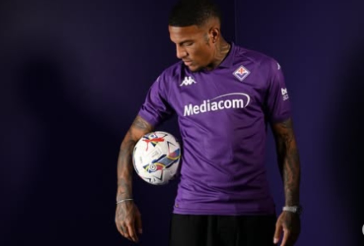 Folorusho con la maglia della Fiorentina (Profilo Instagram)